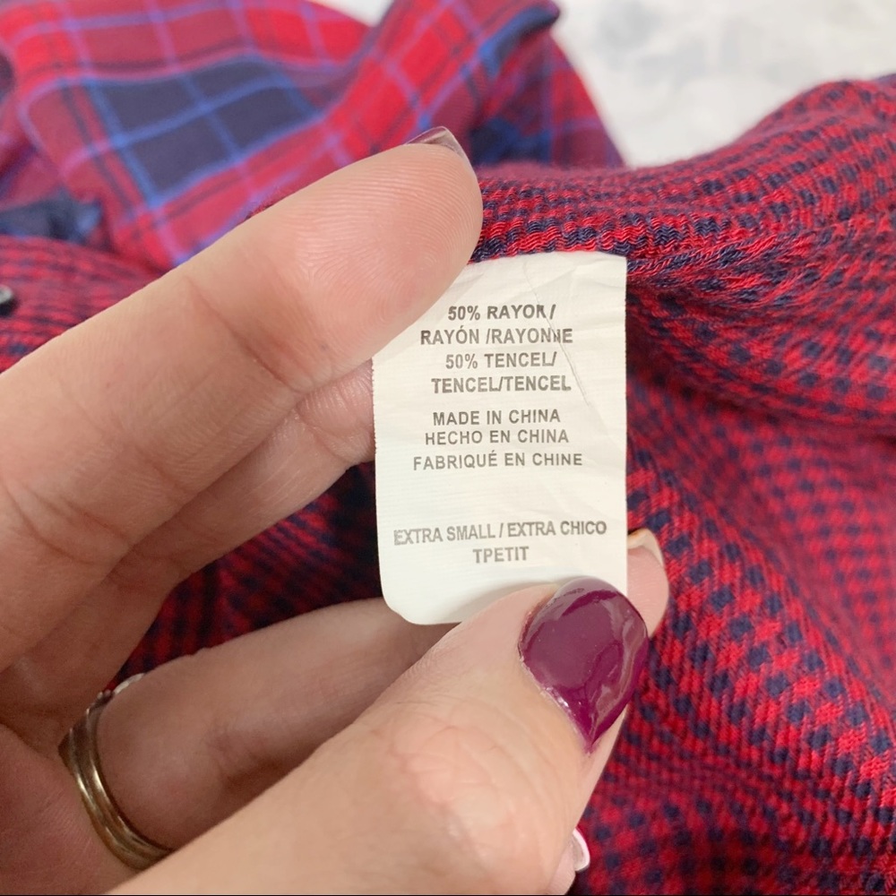 Rails Button Down - Picture 4 of 4